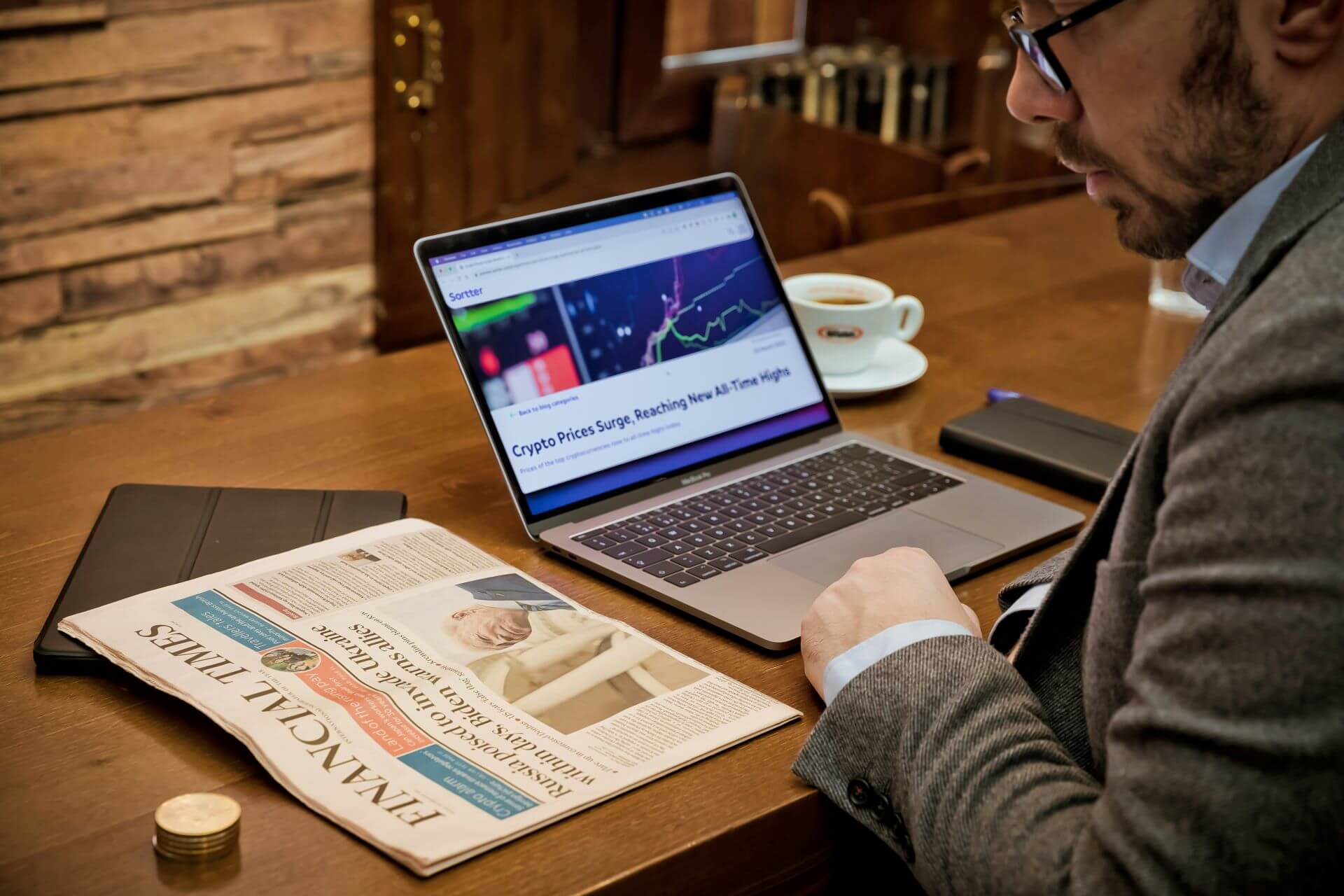 Man Investing Using Laptop